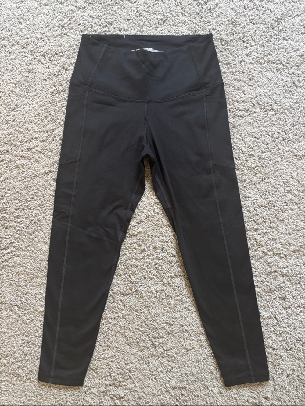 Victoria Sport Knockout Sleek Black High-Rise Workout Leggings - Picture 2 of 12